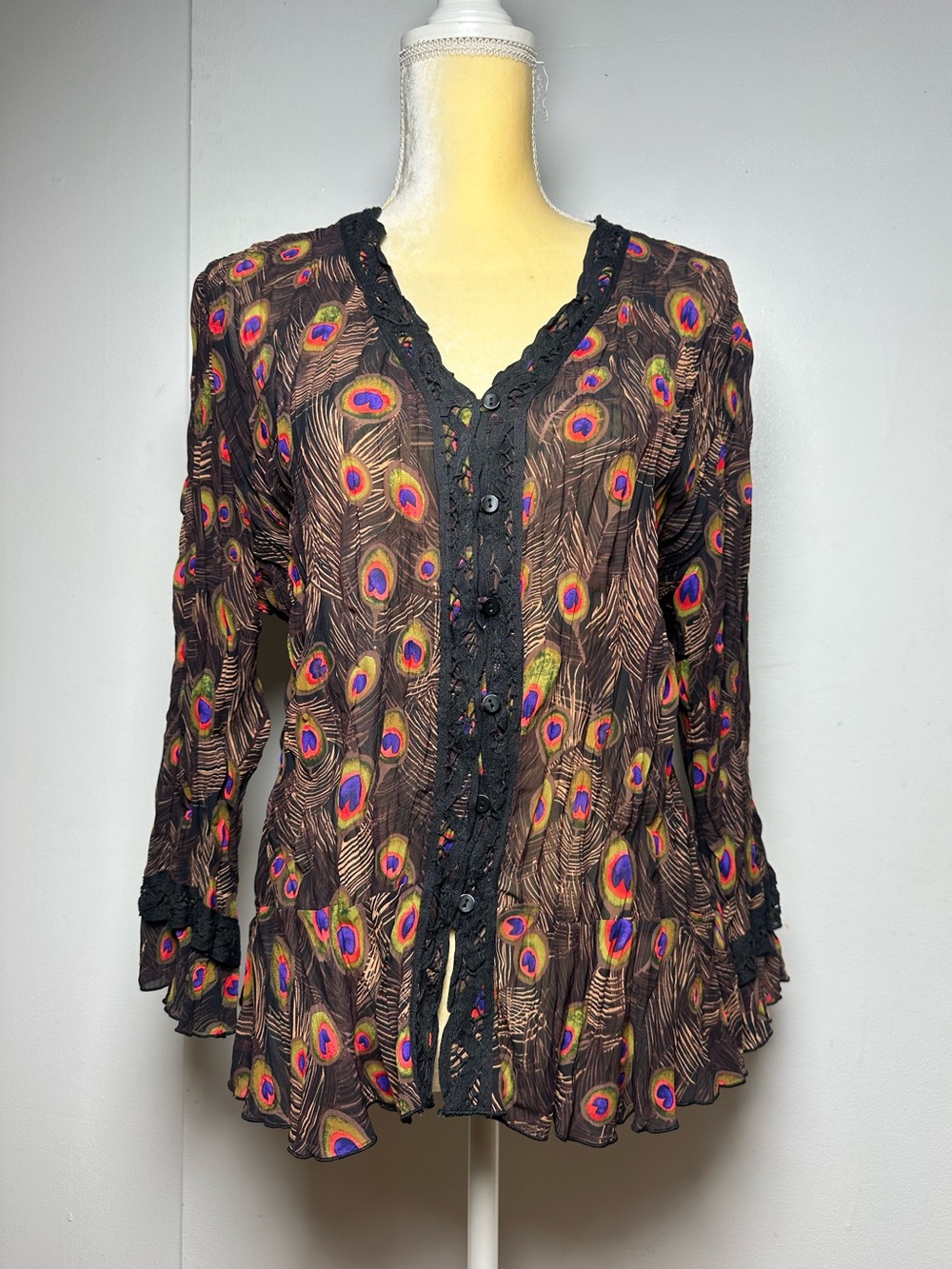 Vintage 2000s Violet & Claire Peacock Print Semi-Sheer Blouse Top Y2K (Fits L)